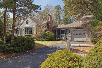 10 Spindrift Way, Harwich Port, MA 02646