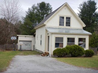 87 School St, Sheldon, VT 05483