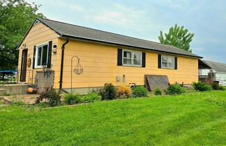 15 2nd St SE, Fairfax, MN 55332