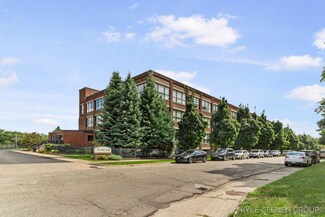 533 Columbia Ave Unit 18, Holland, MI 49423