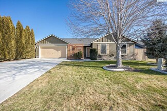 6117 Robert Wayne Dr, Pasco, WA 99301