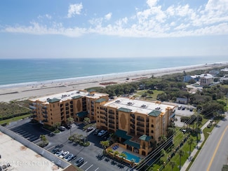 8470 Ridgewood Ave Unit 203, Cape Canaveral, FL 32920