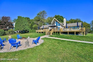 96 Longfellow Cir, Albrightsville, PA 18210
