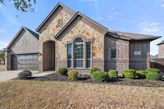 413 Sunset Ct, Waxahachie, TX 75165