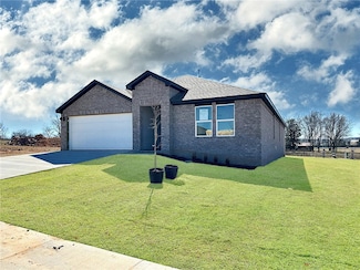 461 Maya St, Prairie Grove, AR 72753