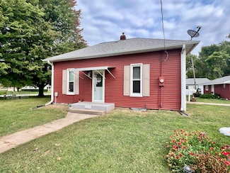 209 NW 6th St, Aledo, IL 61231