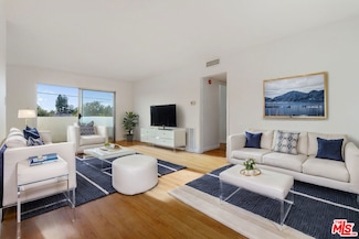 6227 Morse Ave Unit 205, North Hollywood, CA 91606