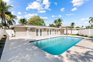 928 SE 10th St, Pompano Beach, FL 33060