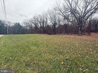 25 Peacock Place, Hedgesville, WV 25427