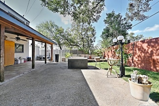 1211 Mount Riga, San Antonio, TX 78213