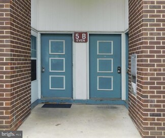 275 Green St Unit 5B6, Beverly, NJ 08010