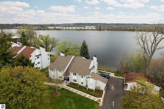 710 Centre Place Unit 26, Traverse City, MI 49686