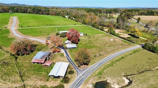 327 Tom Hunter Rd, Pilot Mountain, NC 27041
