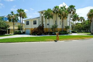 657 Soundview Dr, Palm Harbor, FL 34683