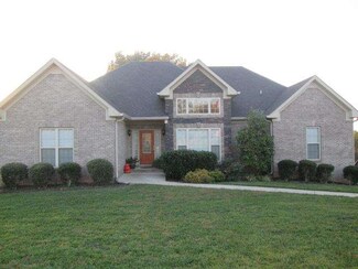 1182 Drake Rd, Adams, TN 37010