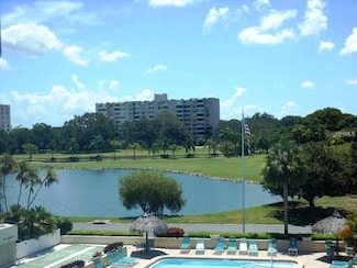 2618 Cove Cay Dr Unit 802, Clearwater, FL 33760