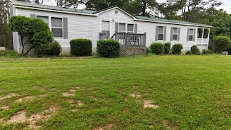 239 Blue Ln, Huntingdon, TN 38344