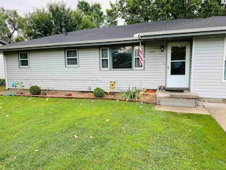 1008 Sycamore Place, McPherson, KS 67460