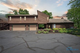4247 S State Route 231 Unit B, Tiffin, OH 44883