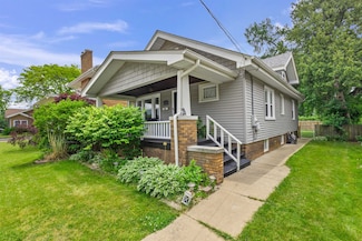 2417 Crosby St, Rockford, IL 61107