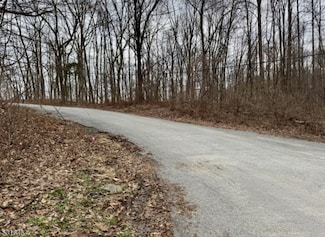 3725 New Jersey 94, Hamburg, NJ 07419