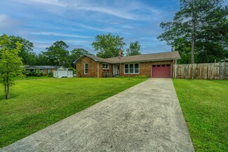209 Niblick Rd, Summerville, SC 29483
