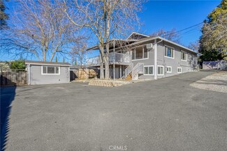 13731 Lakeshore Dr, Clearlake, CA 95422