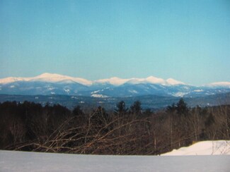 14 Scenic Heights Dr, Oxford, ME 04270