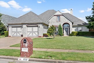 11519 S Mulberry Ct, Jenks, OK 74037