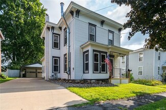 526 Main St, Phoenix, NY 13135