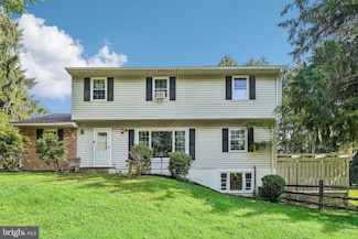 1 Hillbrook Cir, Malvern, PA 19355