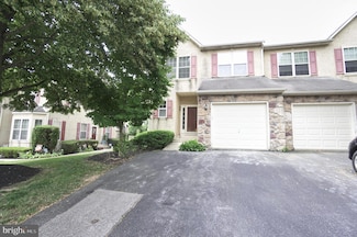 75 Chadwick Cir, Norristown, PA 19403