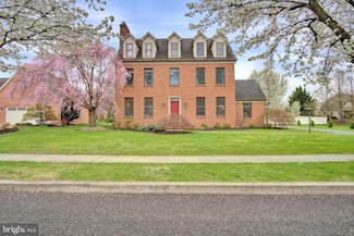 1211 White Birch Ln, Carlisle, PA 17013