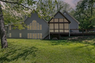 1462 N Bluff Rd, Collinsville, IL 62234