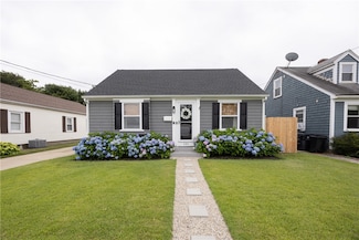 121 Fuller St, Pawtucket, RI 02861