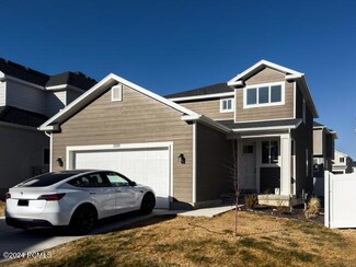 7219 N Green Pasture Ln, Eagle Mountain, UT 84005