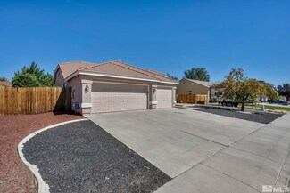 1052 Brierwood Ln, Fernley, NV 89408