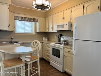 51 Hiering Ave Unit A9, Seaside Heights, NJ 08751