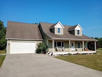 8226 Red Pine Ridge, Harrison, MI 48625
