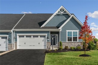 213 Mary Ln, Coraopolis, PA 15108
