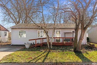 104 Marion St, North Pekin, IL 61554