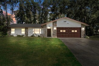 212 Temple St, Inverness, FL 34452