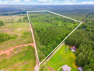 843 Indian Creek Rd, Clinton, SC 29325