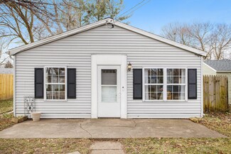 219 25th St N, Springfield, MI 49037