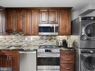 3705 S George Mason Dr Unit 1714S, Baileys Crossroads, VA 22041