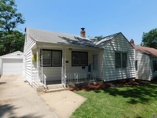 2419 SW Harrison St, Topeka, KS 66611