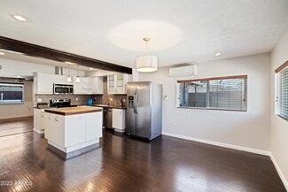 1648 E Aire Libre Ave, Phoenix, AZ 85022
