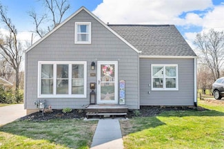 2007 Franklin Ave NE, Cedar Rapids, IA 52402
