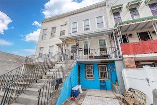1321 Bristow St, Bronx, NY 10459