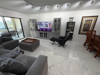 7290 Kinghurst Dr Unit 306, Delray Beach, FL 33446